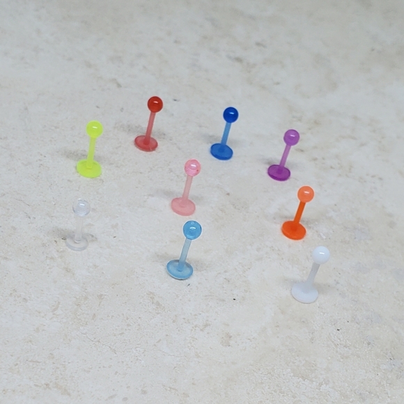 9 pieces jelly bioplast flexible labret lip ring piercing retainer 16g Mri Safe - Picture 1 of 5
